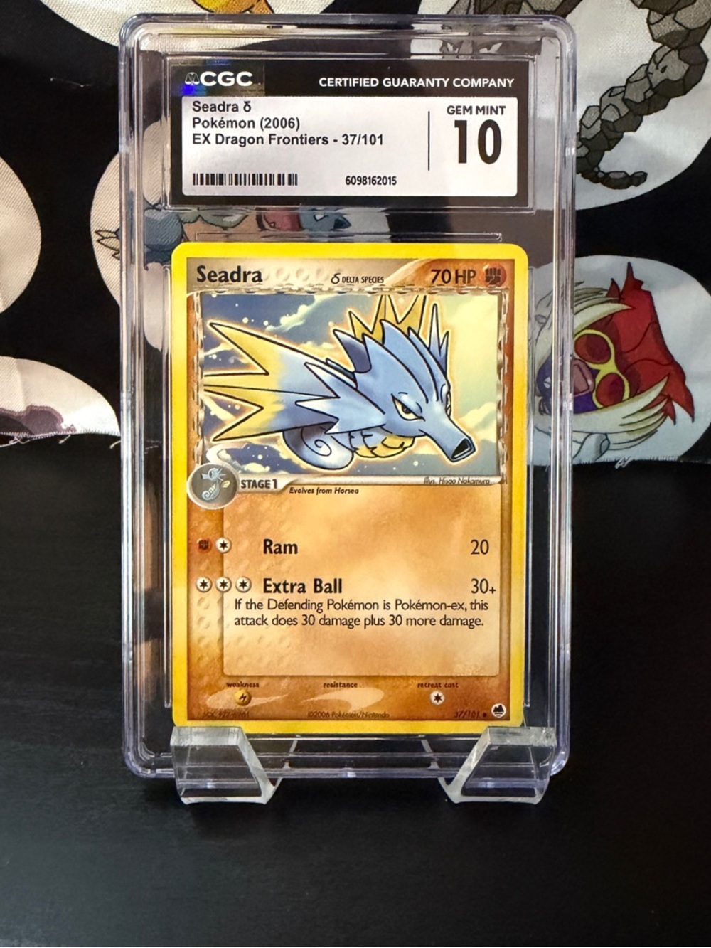Pokemon Seadra Holographic Card Yellow Gold Blue